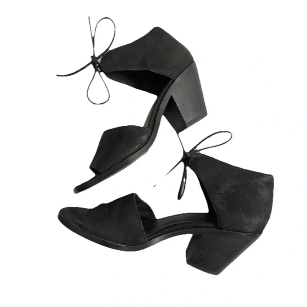 Eileen Fisher Ann Black Suede Tumbled Nubuck Ankle Tie Sandals Sz 7.5 Block Heel